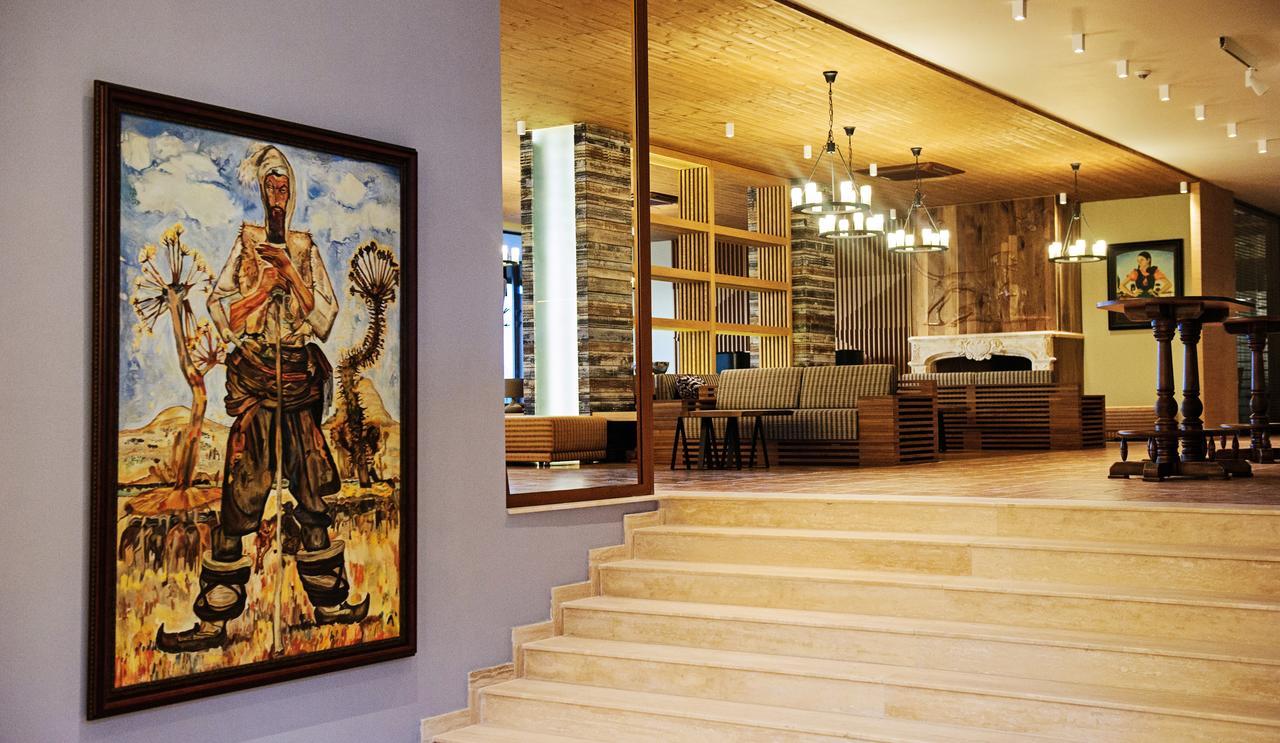 בניה Hot Springs Medical And Spa מראה חיצוני תמונה