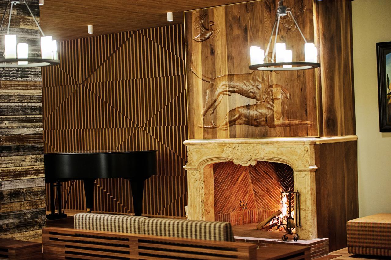 בניה Hot Springs Medical And Spa מראה חיצוני תמונה