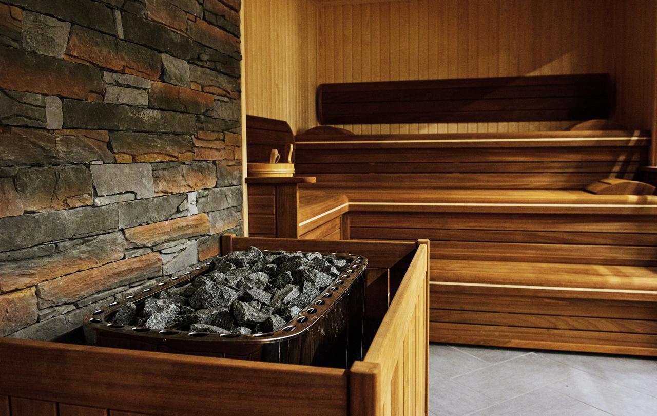 בניה Hot Springs Medical And Spa מראה חיצוני תמונה