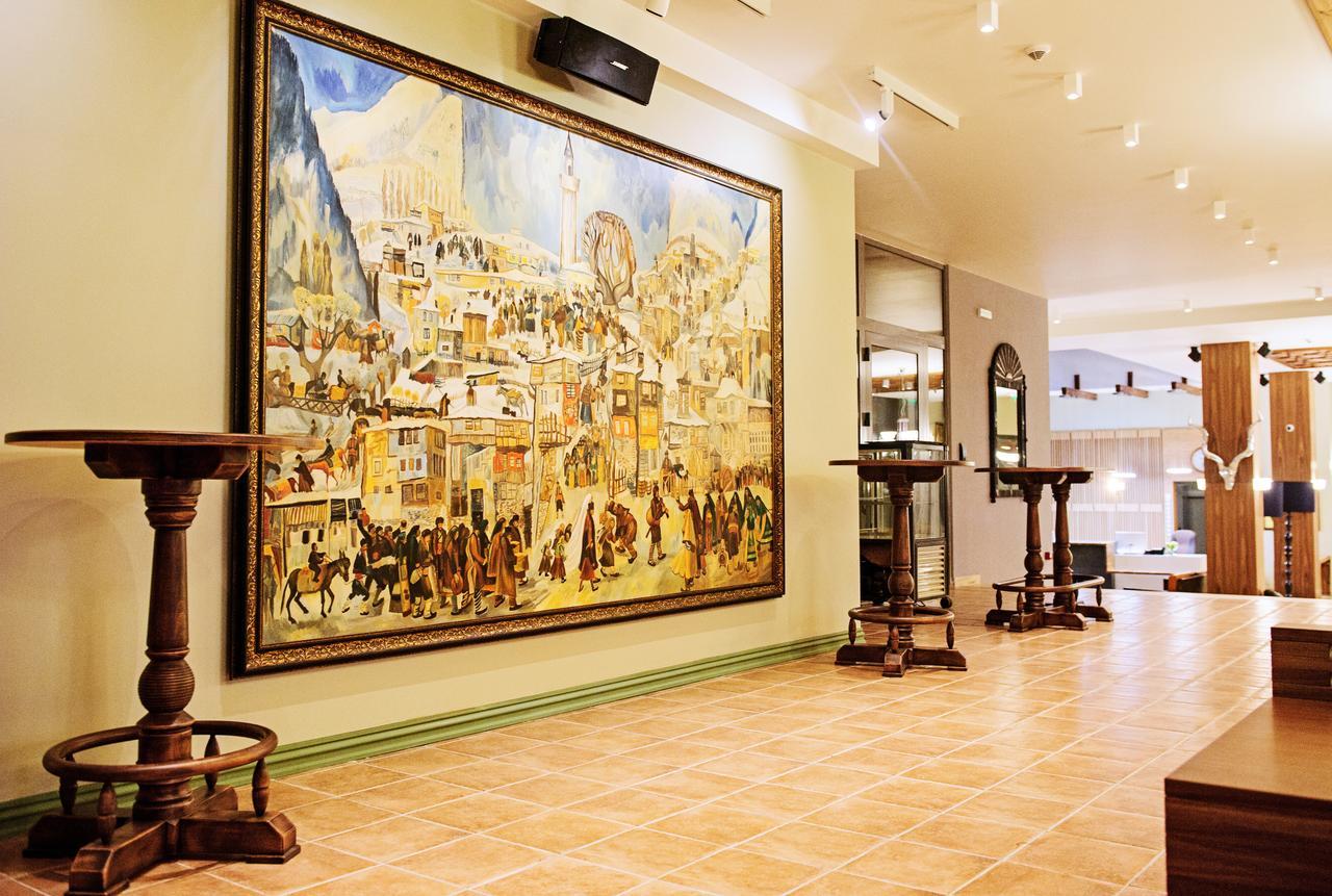 בניה Hot Springs Medical And Spa מראה חיצוני תמונה