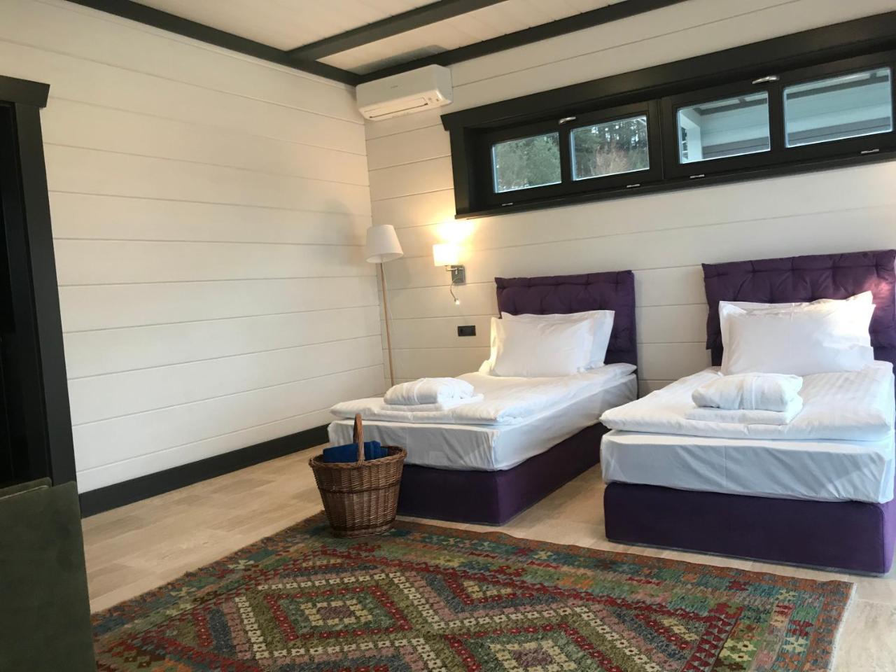 בניה Hot Springs Medical And Spa מראה חיצוני תמונה